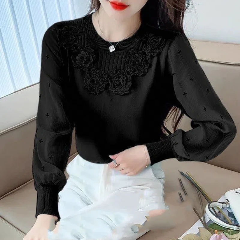 Korean Fashion Autumn New Women\'s O-Neck Lace Patchwork Flower Temperament Chic Long Sleeve Pullovers Chiffon Shirt Knitted Tops