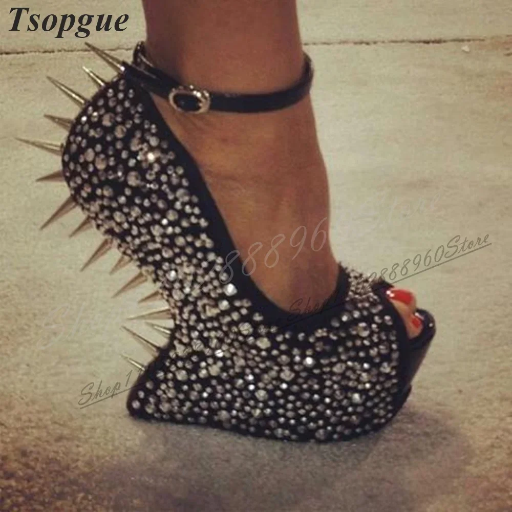 

Black Crystal Platform Rivet Luxury Pumps Strange Style Heel Women Shoes Ankle Buckle Strap Peep Toe 2024 Zapatos Para Mujere