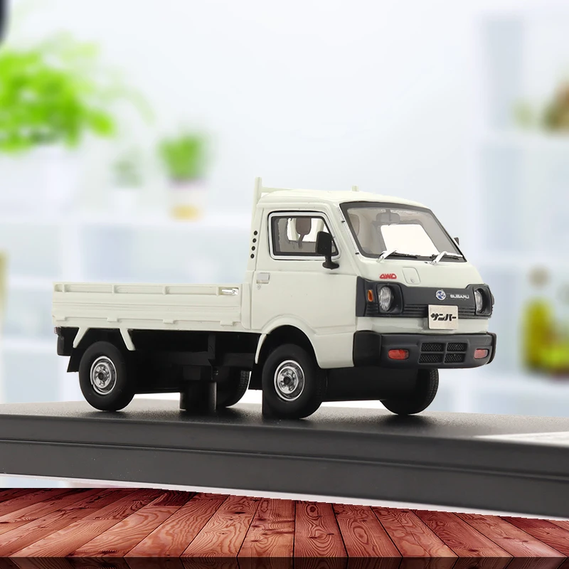 1:43 Scale SAMBAR TRUCK 4WD (1980) Style Diecast Car Model Toy Vehicles High Simulation Car Model  Collection Boys Gift