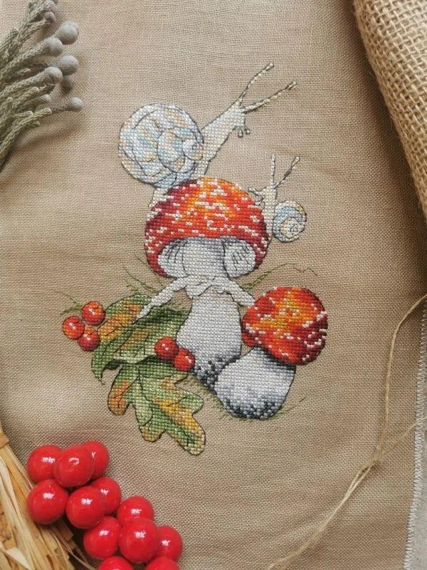 Embroidery Cross Stitch Kits Craft DIY Needlework Cotton Canvas Green 8-Mushrooms and Snails 25-31 32CT 28CT Metallic aida