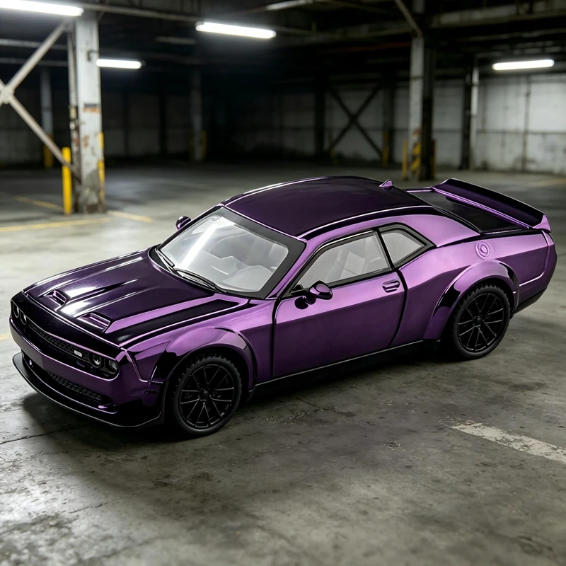 

1:32 simulation Dodge Hellcat alloy car model, doors and engine hood, trunk can be opened has sound and lighting functions