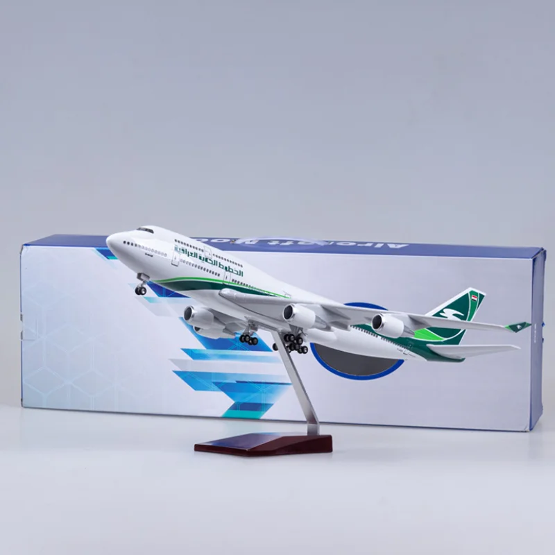 Airways-Avión de resina con luz y ruedas, modelo de avión fundido a presión, colección de juguetes para fanáticos, escala 1/150, 747