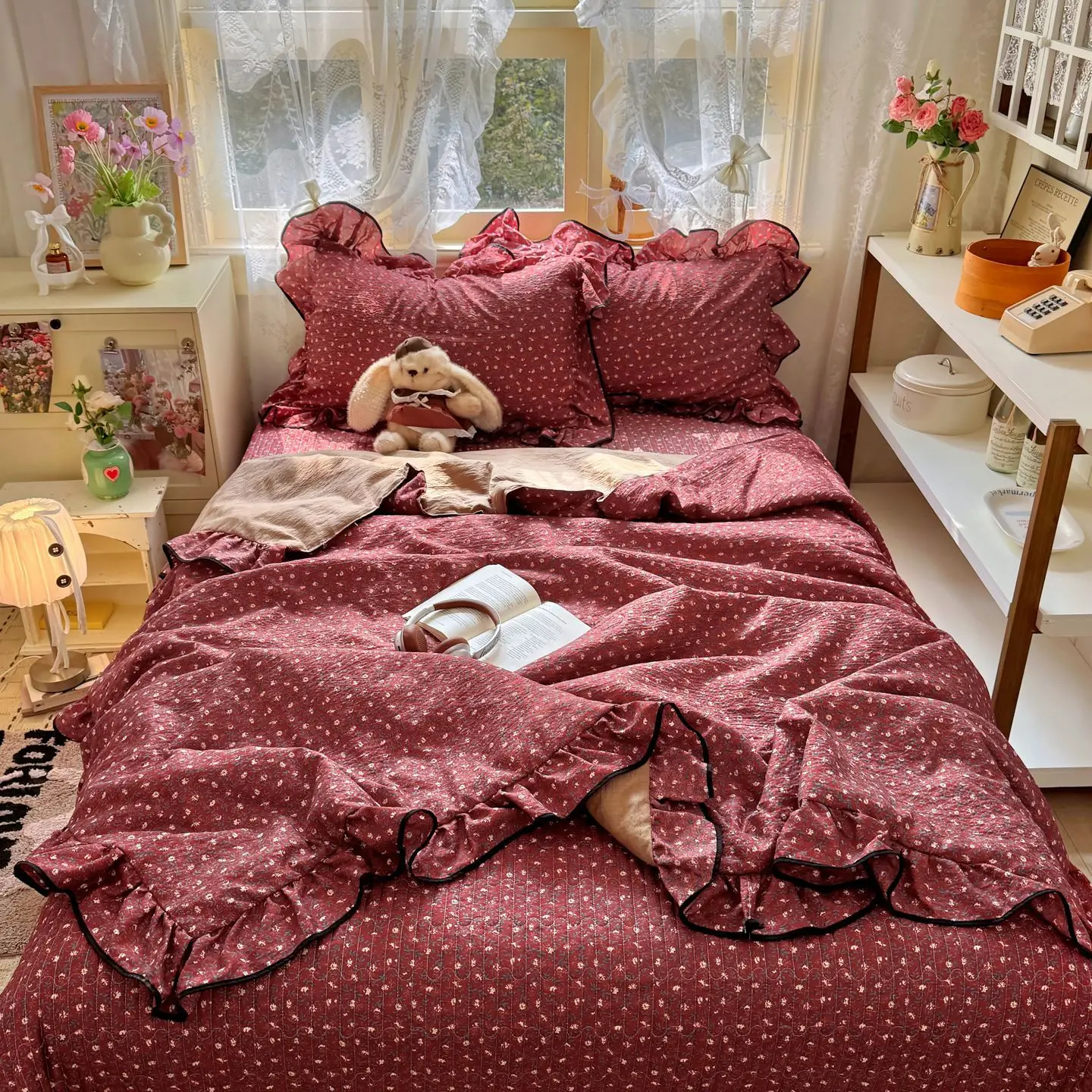 Korean Lace Thin Quilt for Spring Summer Lightweight Air-condition Comforter King Queen Size Throw Blanket for Double Bed