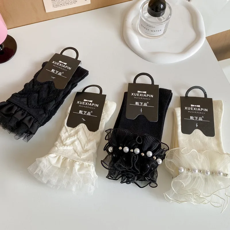 Women's Spring Summer French Sweet Suitable For Girls JK Mid Tube Pile Socks Organza Wooden Ear Pearl Lace Cotton Fashion Socks