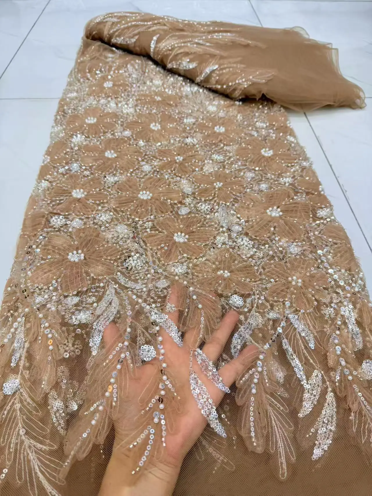 Top Grade Handcut African Nigerian Sequins Tulle Lace Fabric Sewing Net Cloth Prom Dresses Beads Embroidery High Quality DP0549