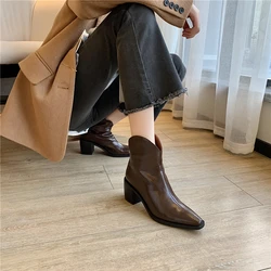 Nowe buty damskie skóra Split Pionted Toe Chunky Heel buty zimowe damskie solidne buty zachodnie damskie buty do kostki dziewczyna krótkie buty