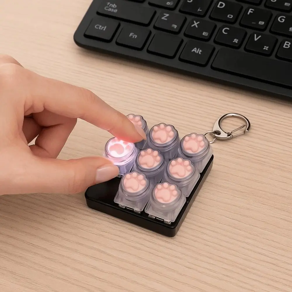 Relaxing 9Keys Fidget Keychain Keys Button DIY Keyboard Finger Keyboard Cap Pass The Time Cat's Paw Shape Clicker Toy Adult Toy