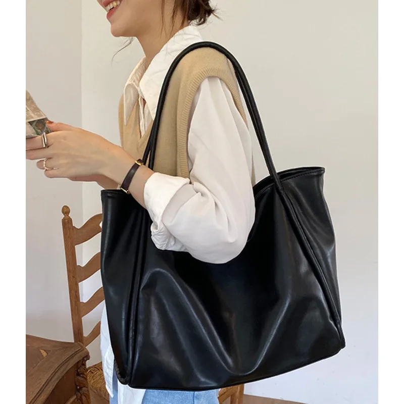 Schouder Handheld Nieuwe One Bag Grote Capaciteit Veelzijdige Onderarm Handtassen Voor Vrouwen Van Hoge Kwaliteit Messenger Luxe Crossbody Y 2K