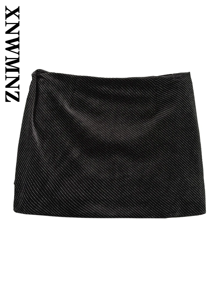 XNWMNZ 2024 Autumn New Female Streetwear Short Bottoms Skirt Pants Sophisticated Lady Shorts Ruffles Sequins High Waist Velvet