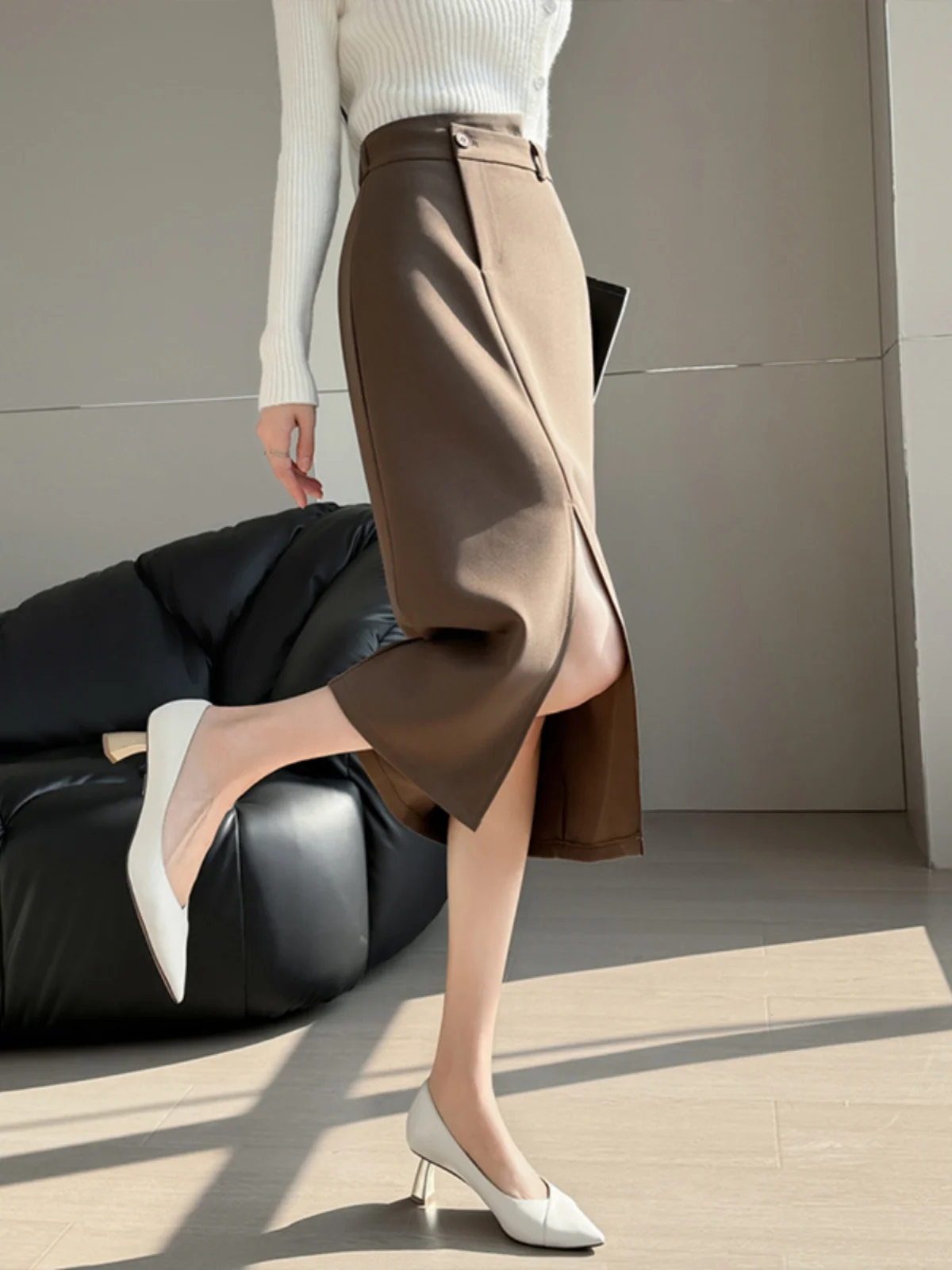 

Женская юбка Commute Thiened: асимметричная, с высокой талией, А-силуэт, деловая, с разрезом, облегающая, с эффектом обертывания