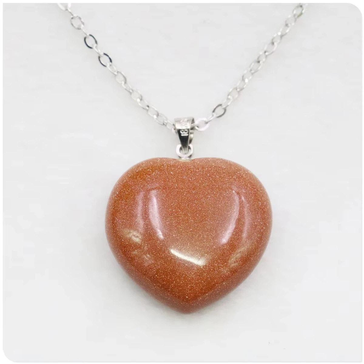 25mm Heart Natural Goldsand Stone Pendant Necklace Natural Women Ornaments Alloy Short Chain Girls Gifts Jewelry Making Design