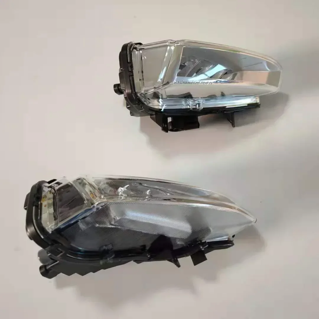 

LR077888 LR068980 Left LR077887 LR068978 Right Car Fog Lamp for Land Rover Discovery Sport