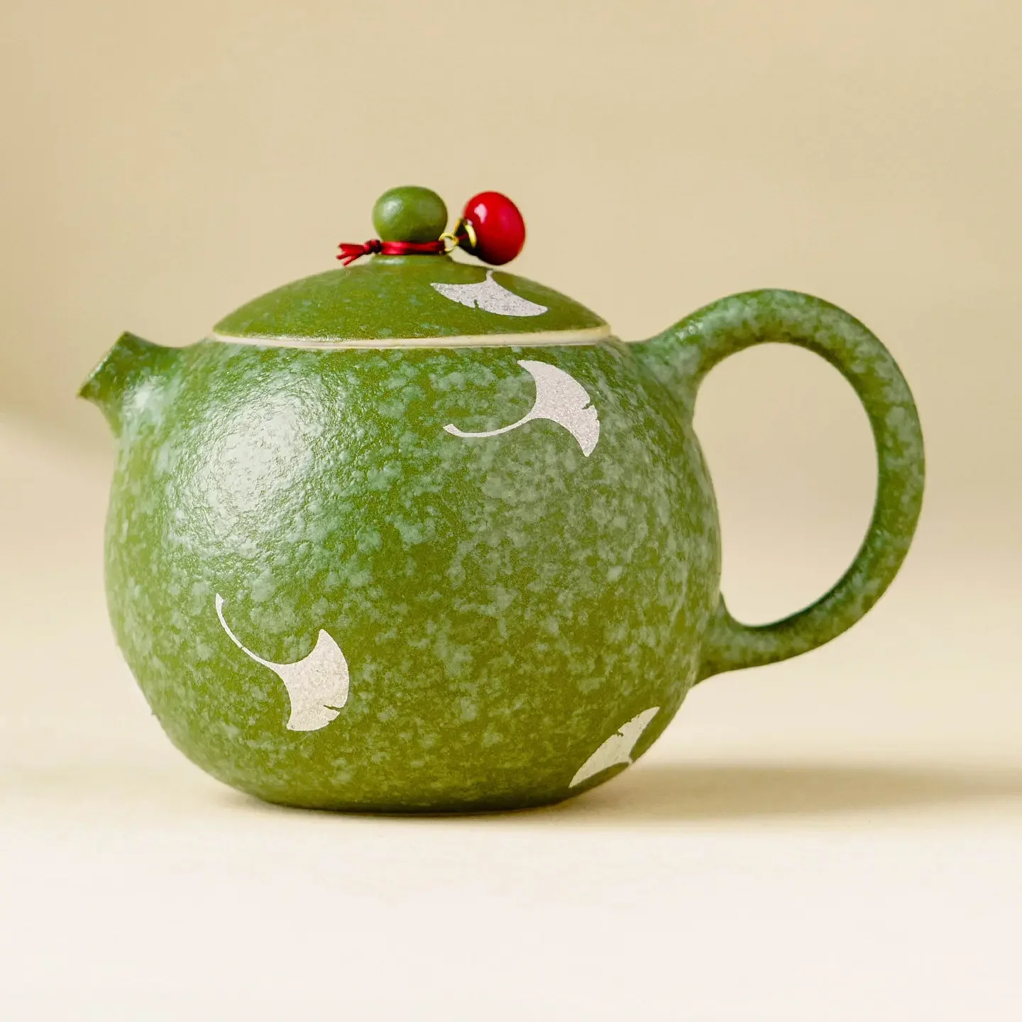 Xiaoqinggan Ginkgo Ceramiapot Single Pot Household Kung Fu Tea Set Young People Small Tea Kettle with Filter Green Unique Gift
