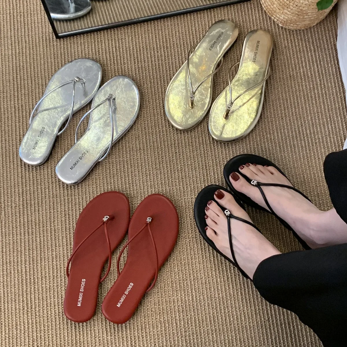 Damen Zehensteg-Flip-Flops, lässige flache Sandalen für den Strandurlaub, leichte Pantoletten, komfortable Outdoor-Sandalen für Damen ﻿ Schuhe
