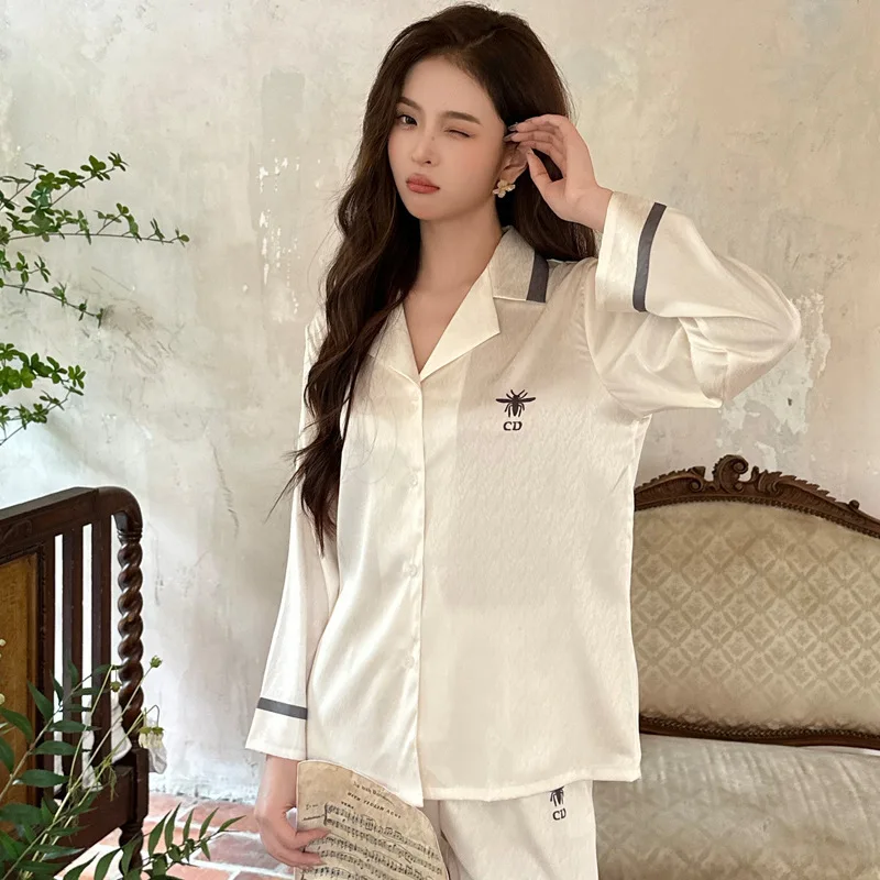 2024 Ice Silk All Season Long Sleeved Pants Luxury Fashionable V-neck High End Pajamas Women Nightgown Satin Ins Style 2piece