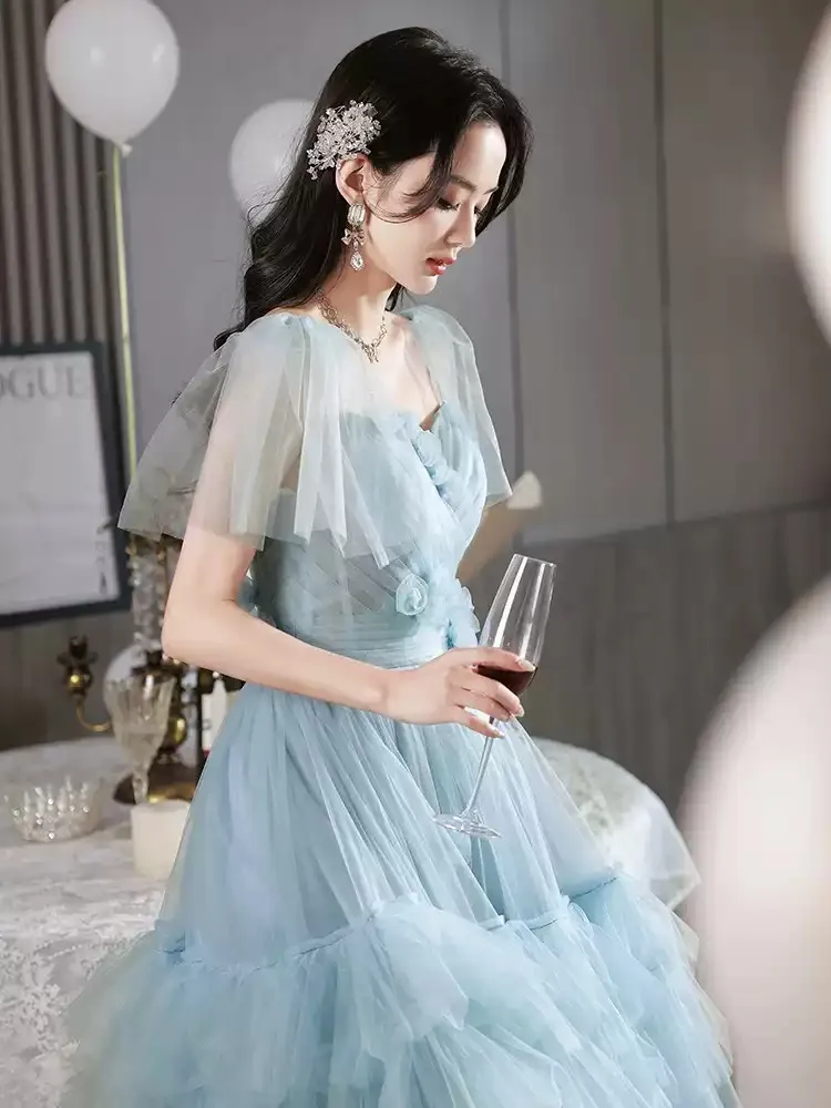 2025 Vestido de noche azul Capas Vestidos de fiesta de tul Capas Plisados de tul Vestidos de fiesta de verano Con cordones en la espalda