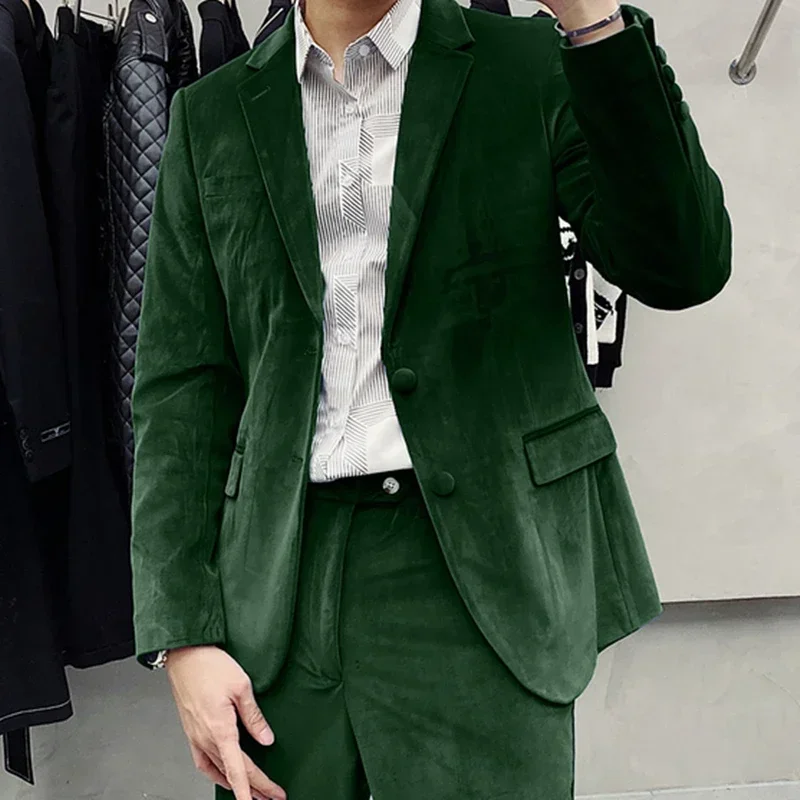 Fashion Autumn And Winter Green Velvet Suits For Men Casual Slim Fit Blazer Hombre High Quality Custom 2 Piece Set Costume Homme