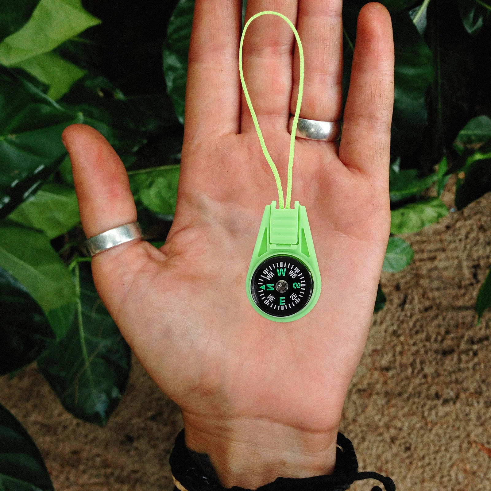 

27pcs Pocket Compass Outdoor Hiking Small Lightweight Durable For Camping Climbing Accessories Mini Travel