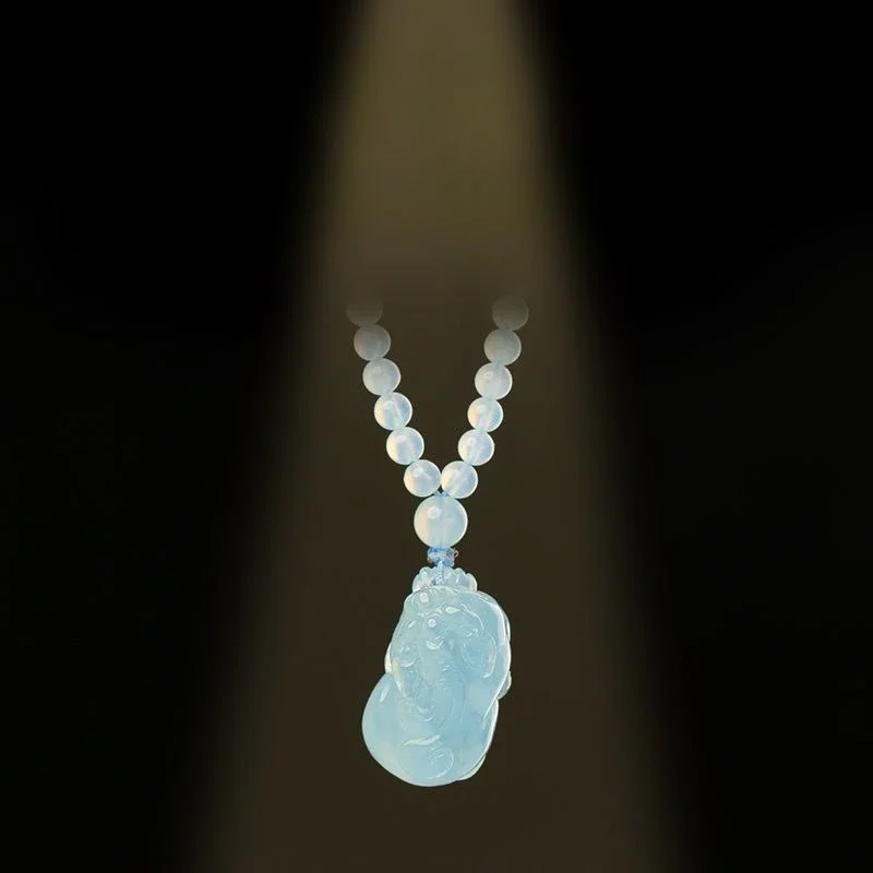 Natural Aquamarine Three-Dimensional Carved Piuxiu Necklace Pendant Couple's One Left One Right Three-Dimensional Necklace