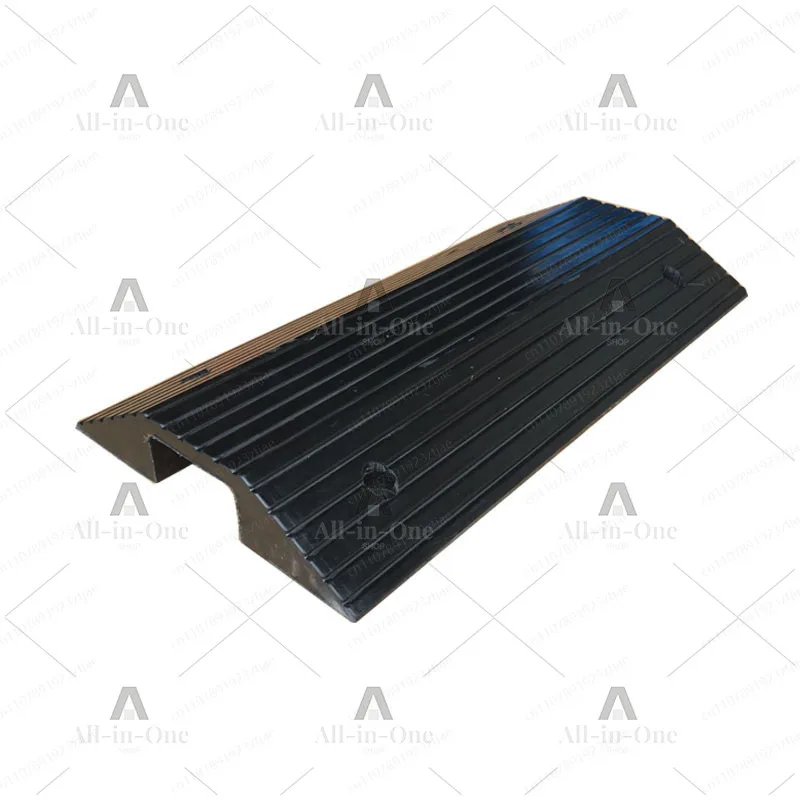 Portable uphill pad bridge type rubber road slope step curb electric car