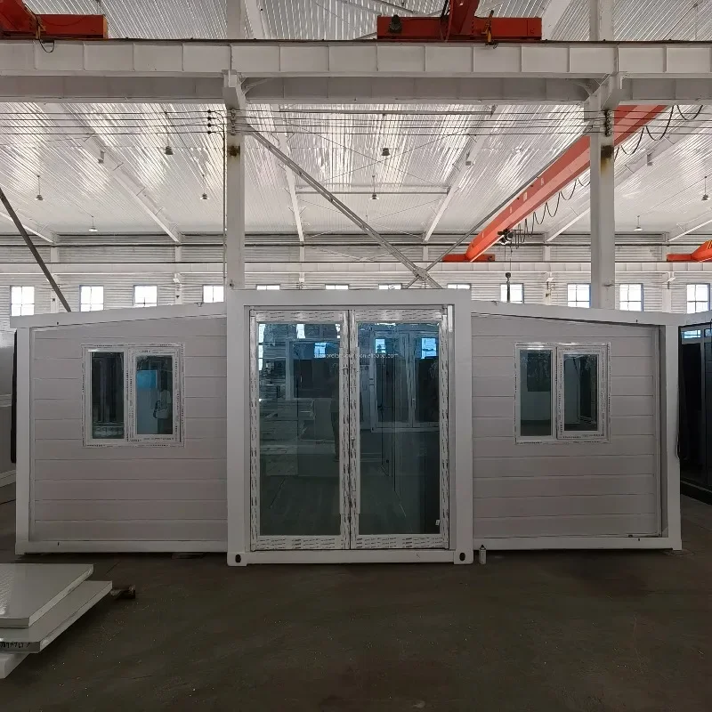 Customized 20ft Expandable Container House 2 Bedroom Kitchen Bathroom Prefab Foldable Tiny Home Made Sandwich Panel Steel Hotels