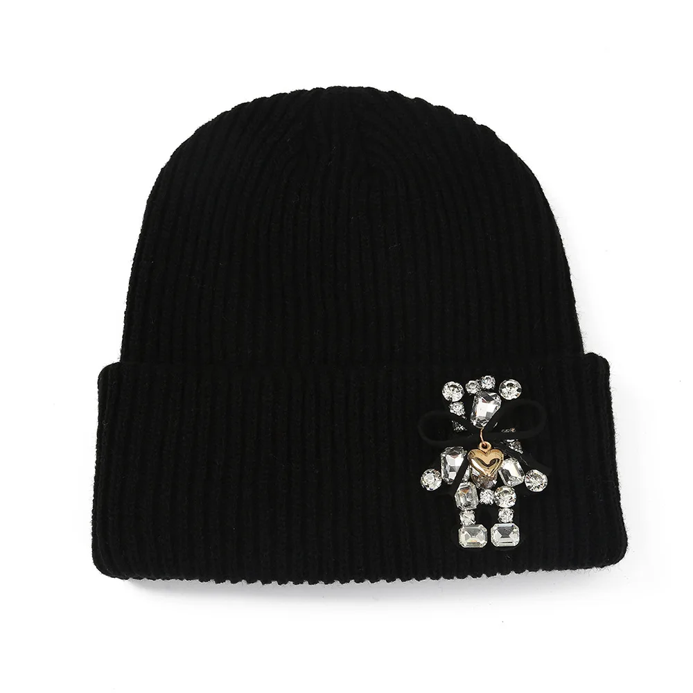 Women Winter Knit Beanie Hat Cute Bear Crystal Rhinestone Brooch Decor Cuffed Skull Cap Elastic Warm Knitted Hat Street Headwear