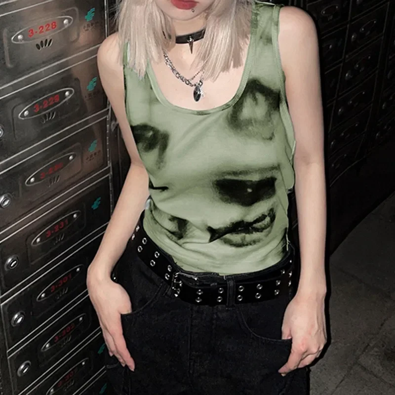 ALTGOTH 2024 Emo Slim Vest Women Streetwear Mall Goth Cyberpunk Square Collar Print Crop Crop Tee Tops Y2k E-girl Alt Techwear