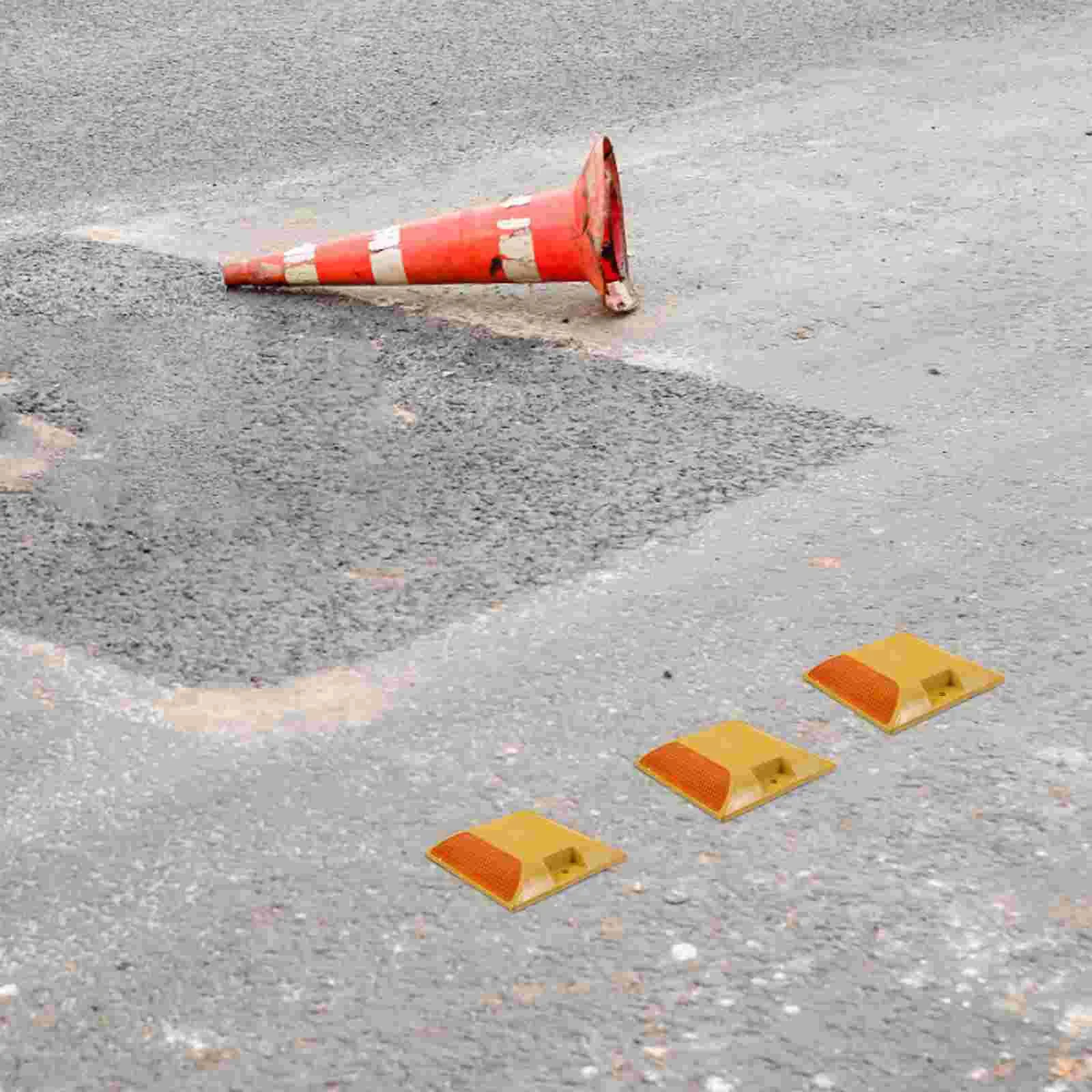 도로 반사경 2개, 3.94 × 3.94" 반사 포장 마커, 진입로, 고속도로, 속도 범프 및 교차로용 아스팔트 스터드