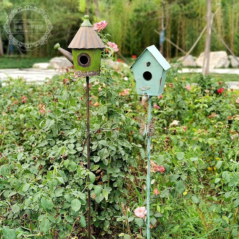 

Outdoor wrought iron retro bird house house cuttings, garden balcony, courtyard decoration, landscaping arrangement, vine