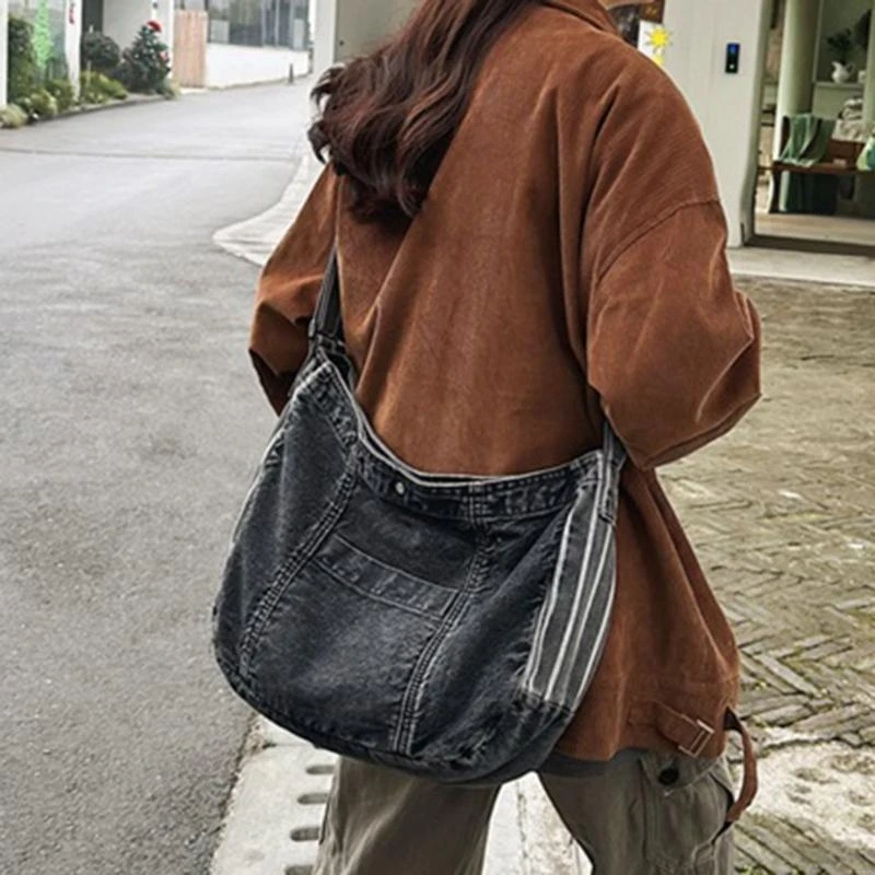 

G5AE Casual Denims Shoulder Bag with Large Capacity Unisex Korean Jean Crossbody Bag
