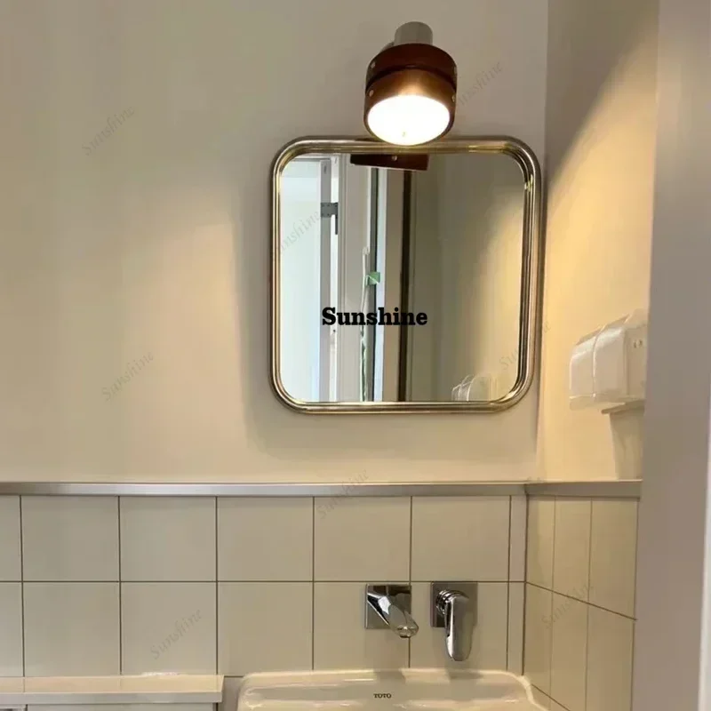 Silvery Hand Mirror Bathroom Aesthetic Shower Traffic Men Makeup Mirror Small Mirror Cute Frame Spiegel Wand Home Decorations  F