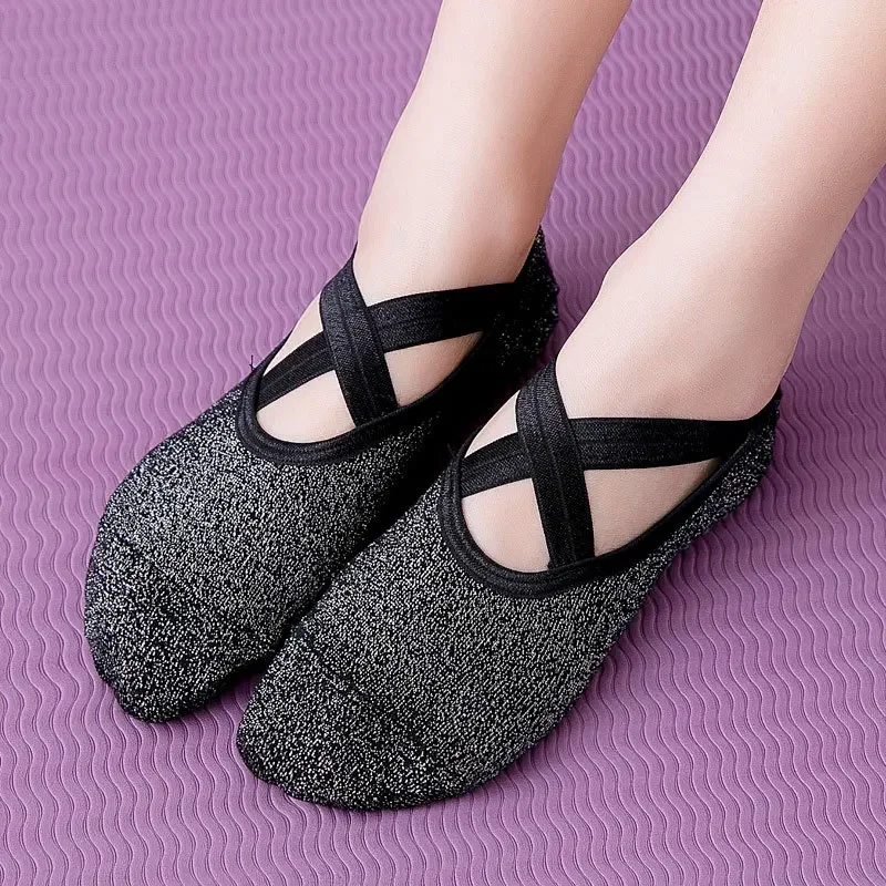 

Yoga Socks Women Professional Anti-slip Indoor Gym Workout Dance Sports Socks Backless Breathable Bandage Ballet Pilates Socks