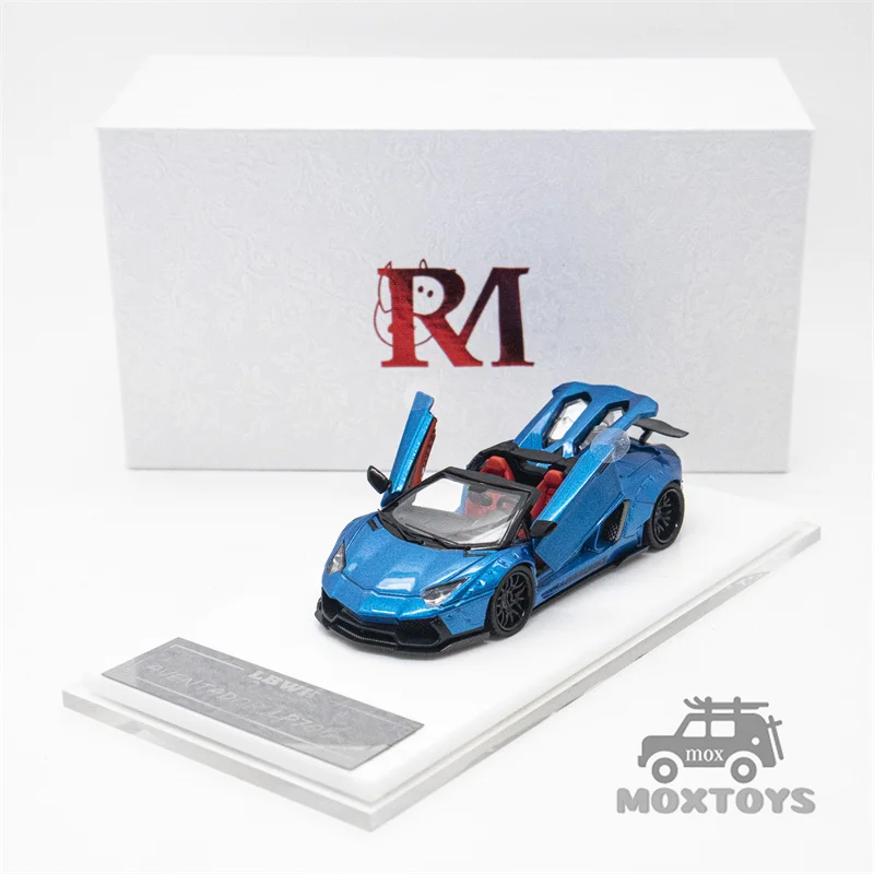 Modelo de rinoceronte RM 1:64 LP700/720-4 modelo de carro fundido