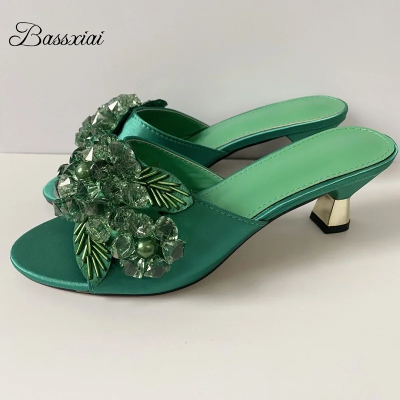 Sandalias de Tacón con Diseño de Flores y Lentejuelas de Cristal, Sandalias Modernas con Tira Trasera para Mujer, Color Verde Seda