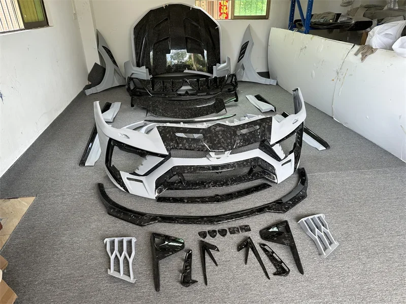 For  URUS Wide Body Kit Forged Carbon Fiber MSY Style Front Bumper Fender Side Skirts Rear Spoiler