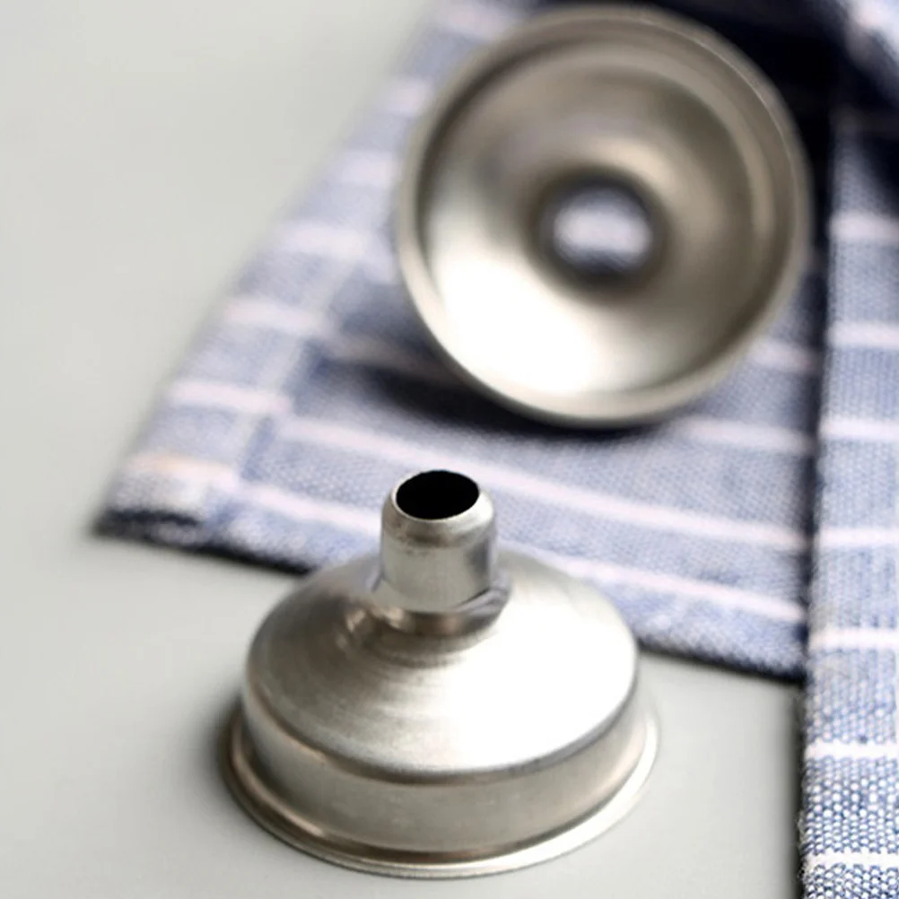 

12Pcs Stainless Steel Canning Funnels Wide Mouth Funnel for Jars Long-Lasting Kitchen Gadget Canning Funnel