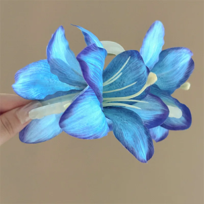 

New Super Fairy Beautiful Three-dimensional Lily Flower Atmosphere Back Head Hairpin Headgear Flower Hair Accessories