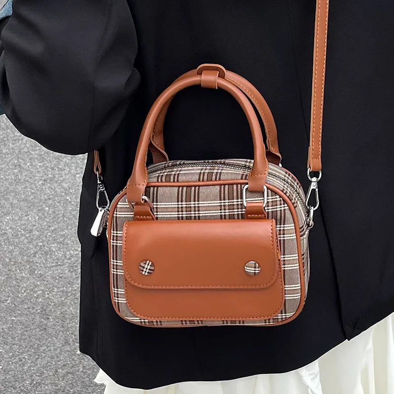 

Vintage Plaid Rectangle Women's Bag Summer New Korean Fashion Commute Bowling Phone Bags Niche Zipper Casual Flap Handbag
