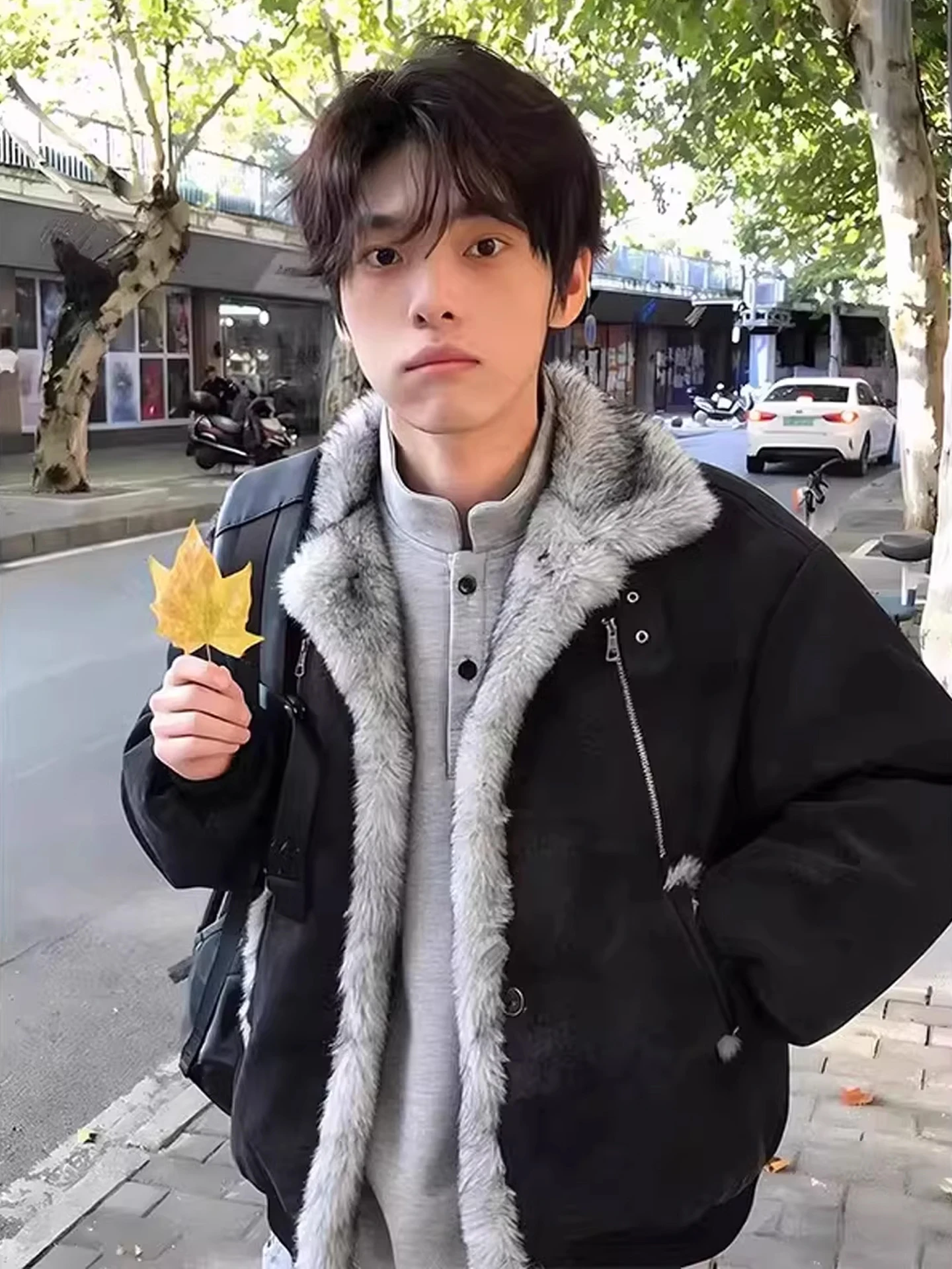 

American Retro Thiened ort PU Leather Cotton Jaet for Men Winter Warm Fluffy Collar Coat Youth Faion Casual Outerwear