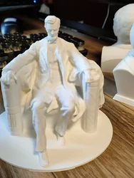 The model of American President Abraham Lincoln Memorial Hall is like a sculpture, ornaments, decorative crafts, and portrait