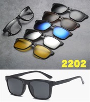 6 In 1 Spectacle Frame Men Women With 5 PCS Clip On Polarized Sunglasses Magnetic Glasses Male Computer Optical 2202