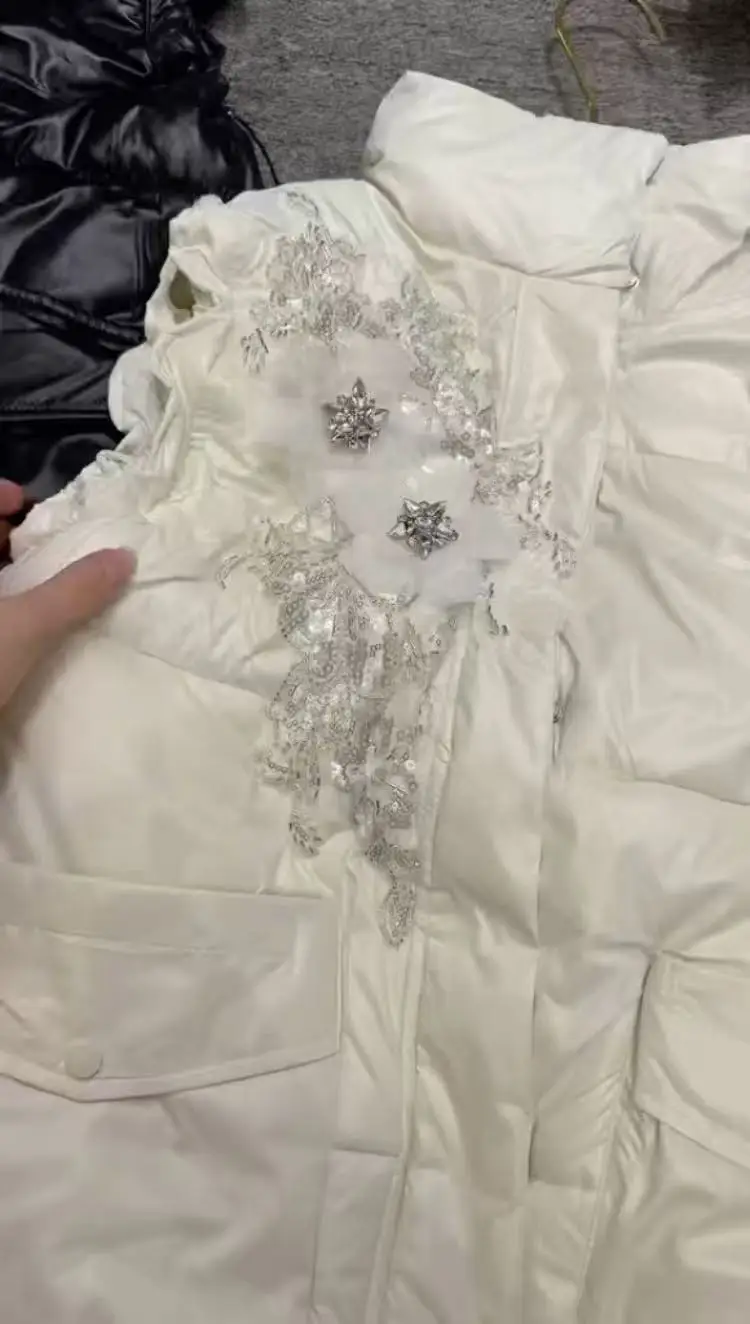 Unique Design Trend Diamonds Stitch Thick Cotton Padded Vest Jacket Women's Autumn Winter 2025 White Black Waistcoat Vest Coat