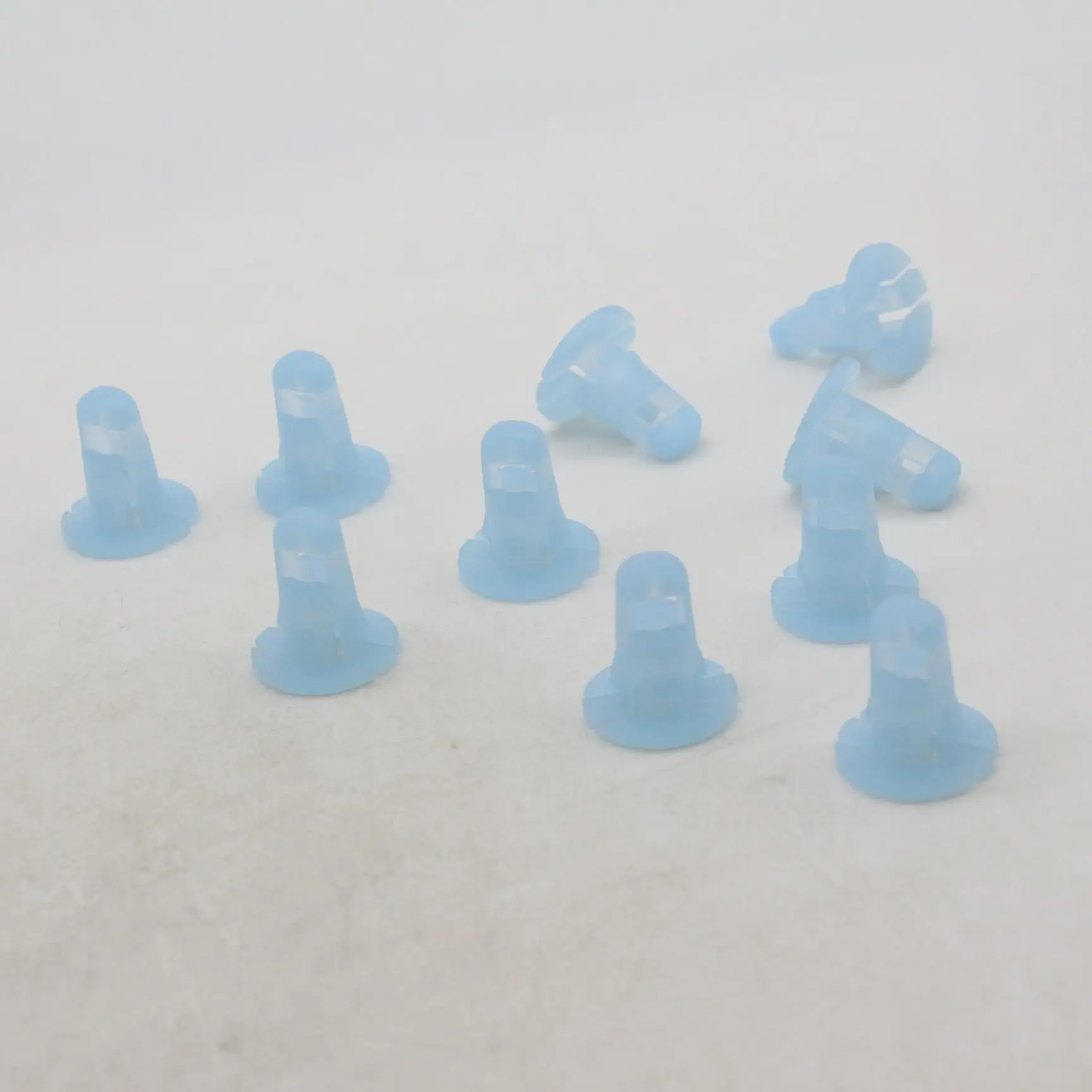 

10 pcs Light Blue Nylon Rocker & Door Trim Panel Grommet For Nissan Infiniti, Fits 8mm Stem, Replaces 76848-ED000 Retainer