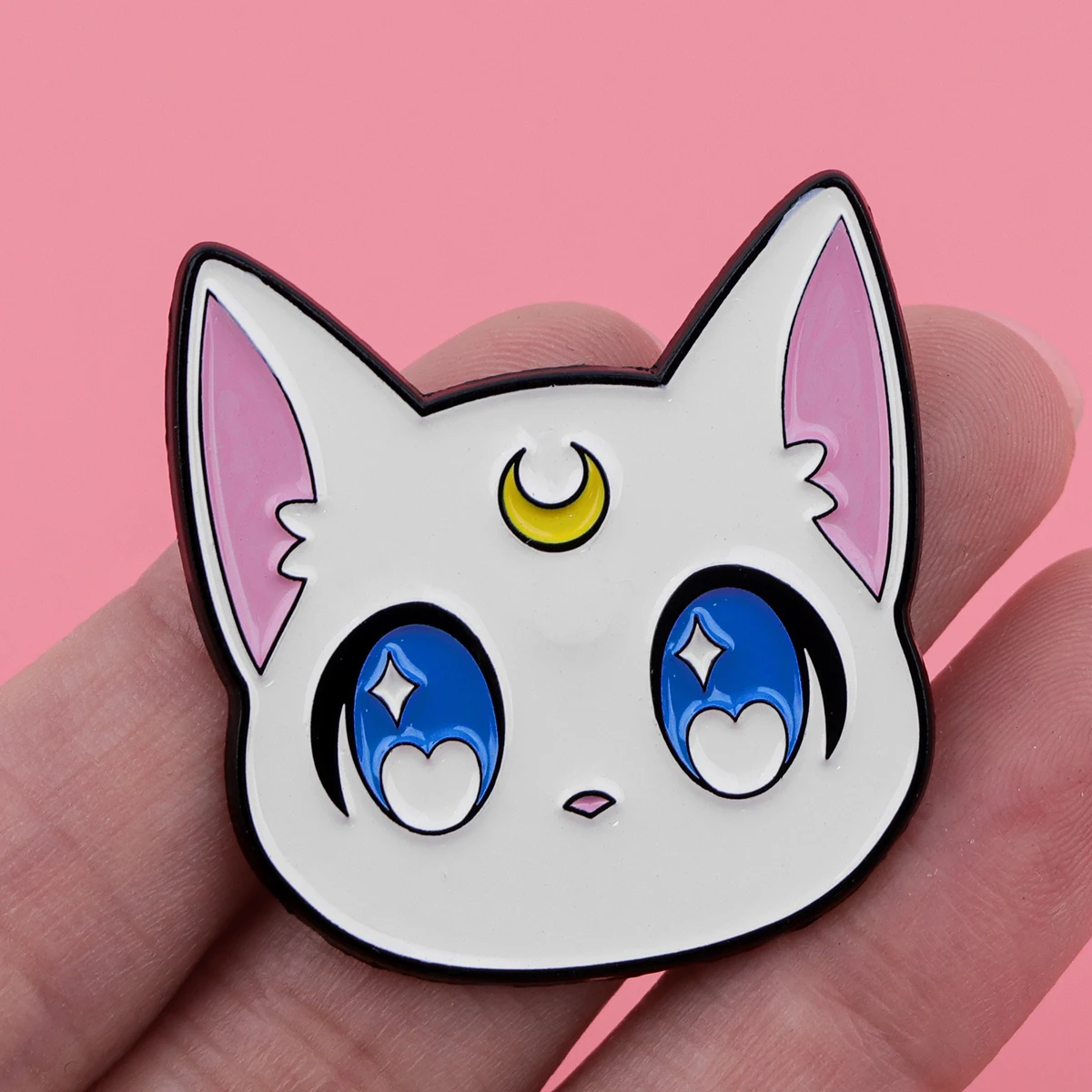 

Cute Cat Enamel Pin Anime Brooch Pines Lapel Pins Badge on Backpack Costume Accessories Animal Jewelry Gifts for Friends