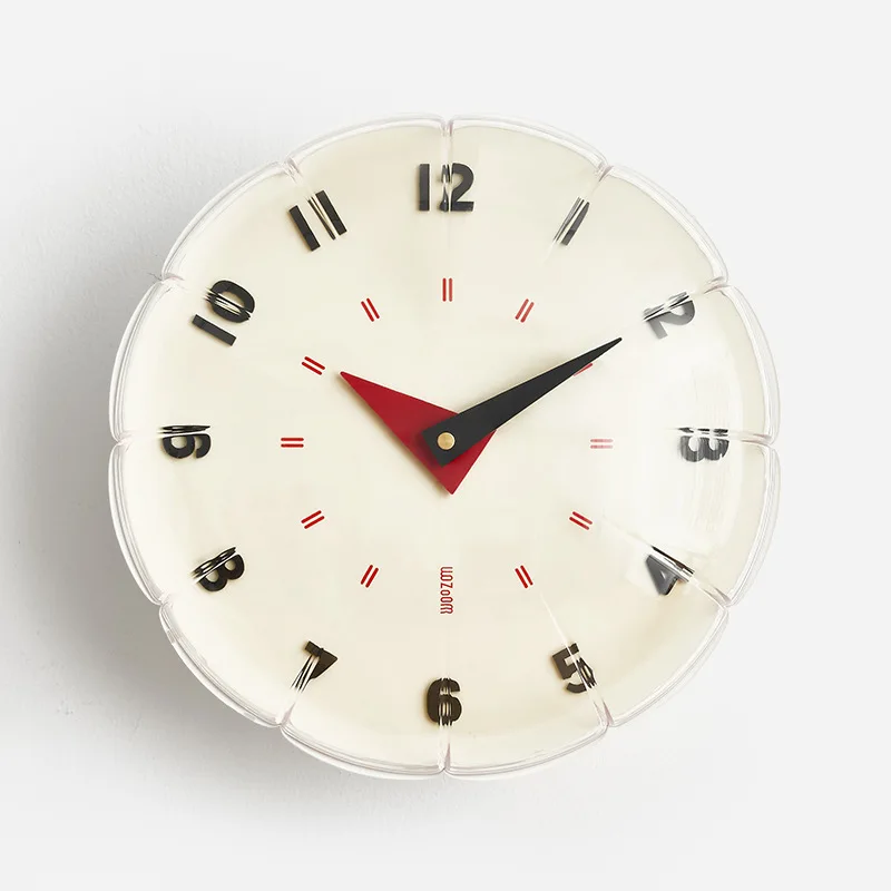 

Punch-free creative balloon living room wall clock artist decorative clock ornaments clocks