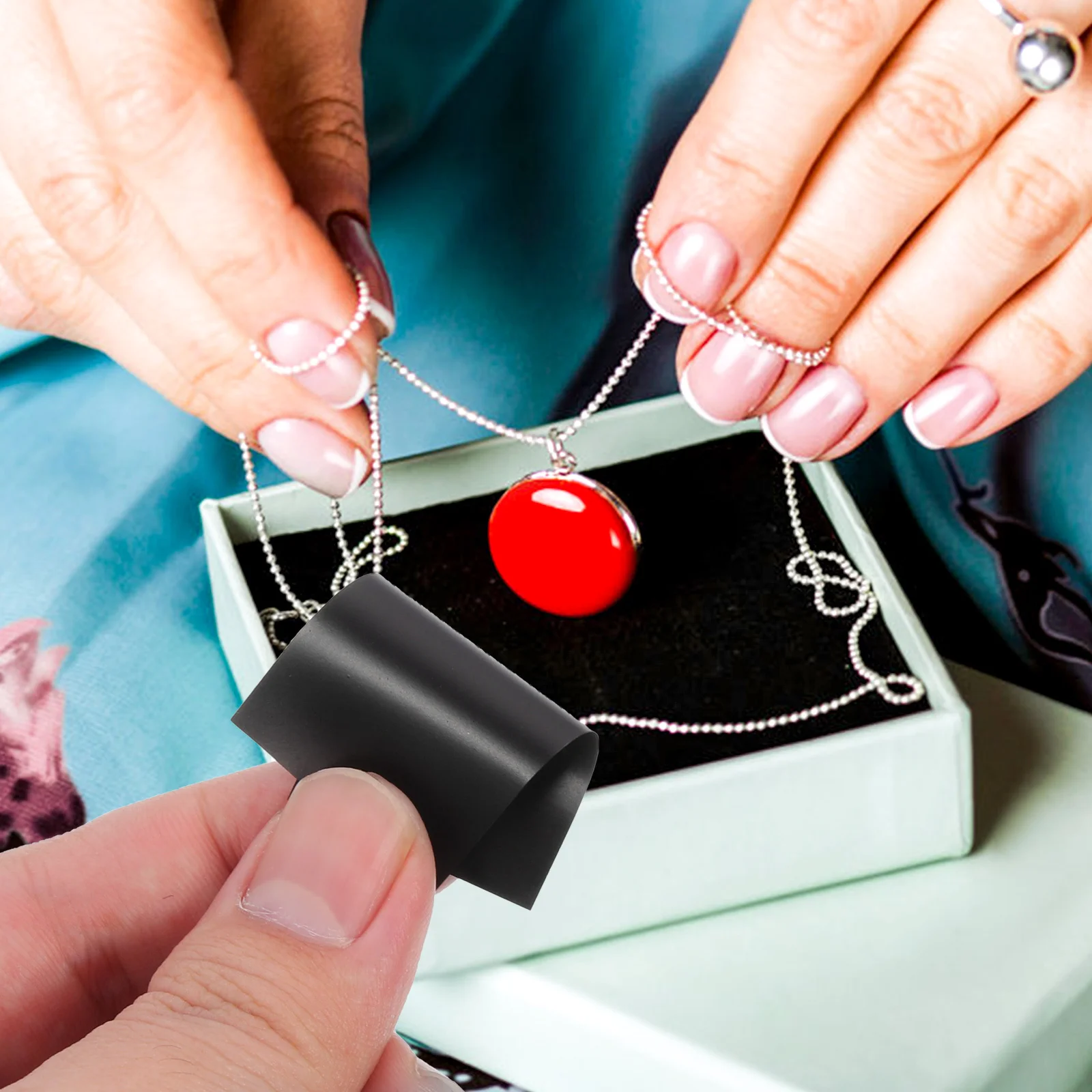 

75Pcs Anti Tarnish Strips Jewelry Protective Paper Non Abrasive for Jewelry Storage Gold Silver Tarnish Prevention