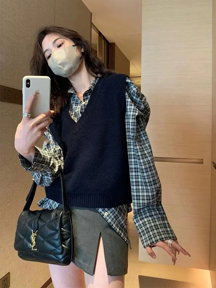2024 New Spring and Autumn V-neck Cashmere Vest Women Fashion Knitted Sleeveless Tank Top Cashmere Vest Women
