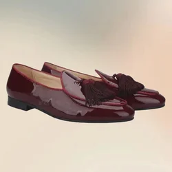 Burgandy Black Tassels Decor Patent Leather Loafers Fashion Slip On Men Shoes Luxurious Handmade Party Banquet Men Dress Shoes