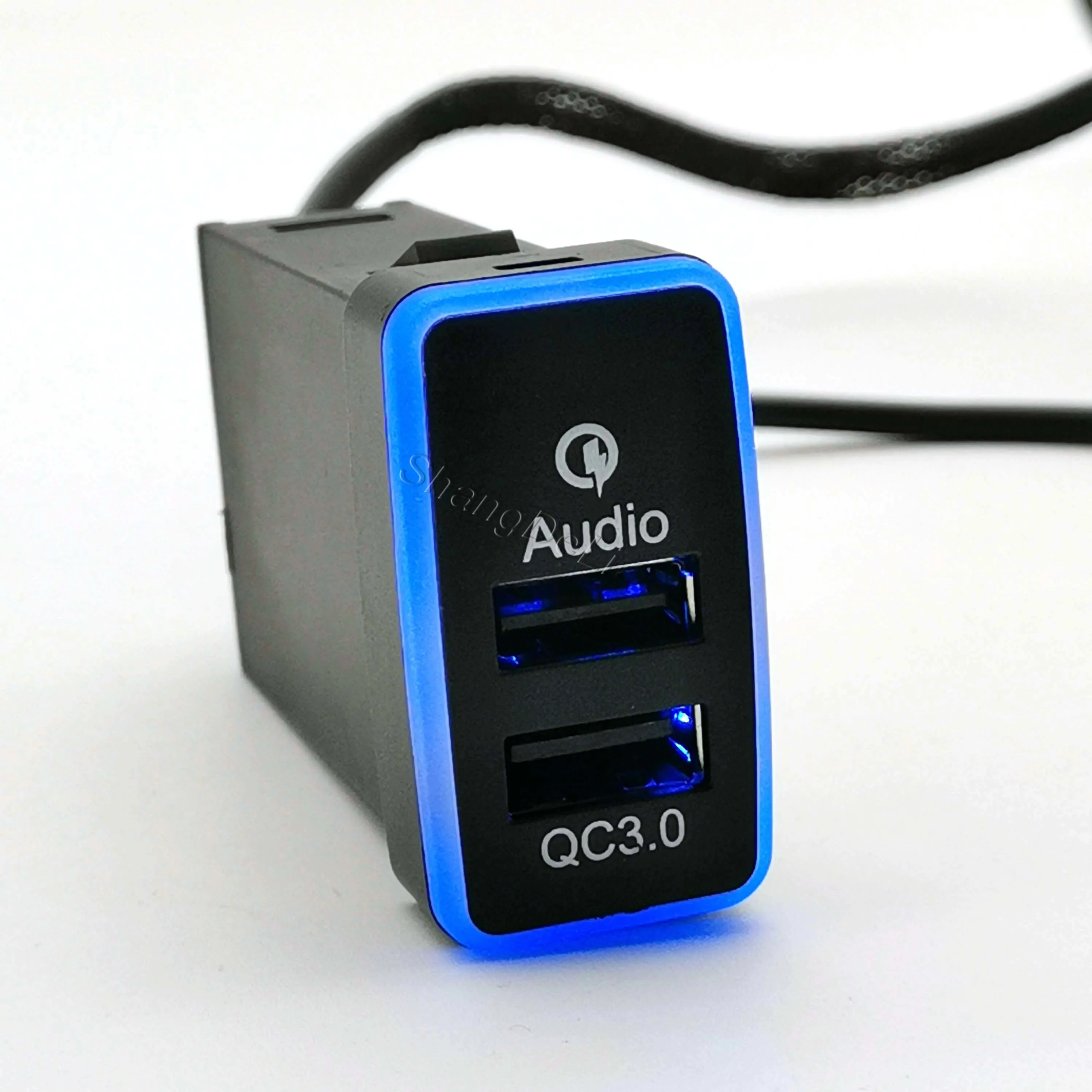 12V/24V Fit For Toyota FJ Cruiser Car Dual Phone Charger Socket QC3.0 USB Charging Power Audio Adapter Car Accessories view 4