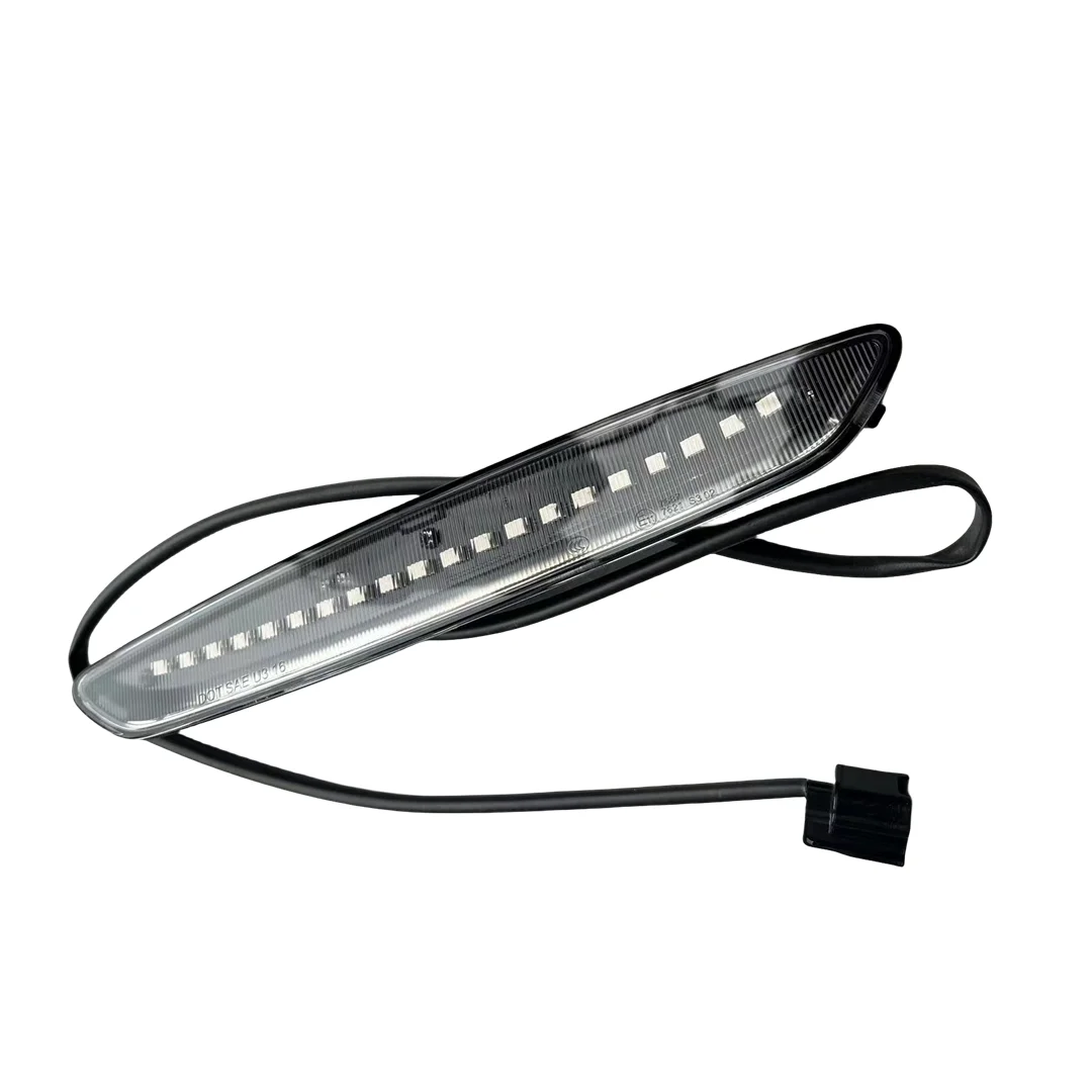 

Brake Light,Active Aero Rear Wing Spoiler Light,High Mount Stop Lamp for Mclaren 720S,14AA305CP,14AD286CP